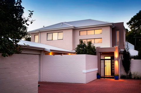 Summit Home Improvements - Builder Search 2