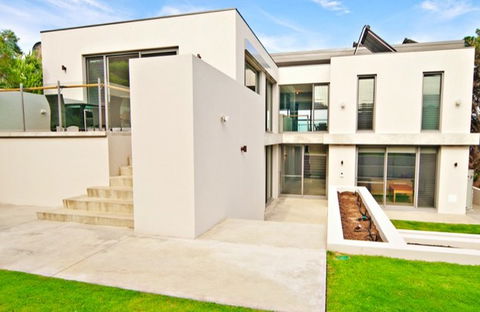 Lodge & Co Builders - Builder Search 0