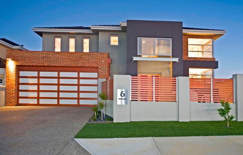 Luca Construct Pty Ltd - Builder Search 2