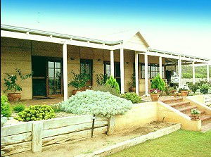 Murchison Rammed Earth - Builder Search 1
