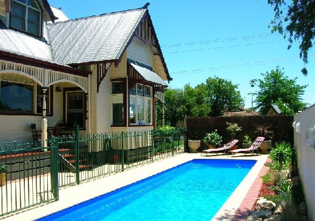 High Country VIC Builder Search