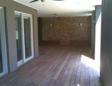 Modern Outdoor Living - Builder Search 0