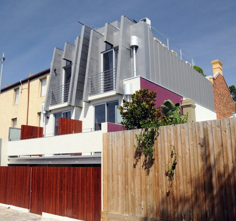 Delroy Constructions - Builder Search 0