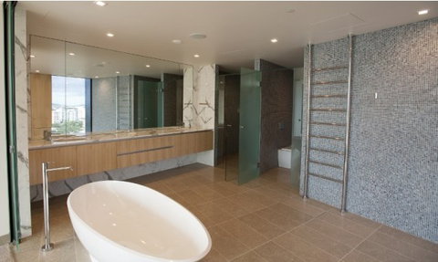 Hutchinson Builders - Builder Search 0