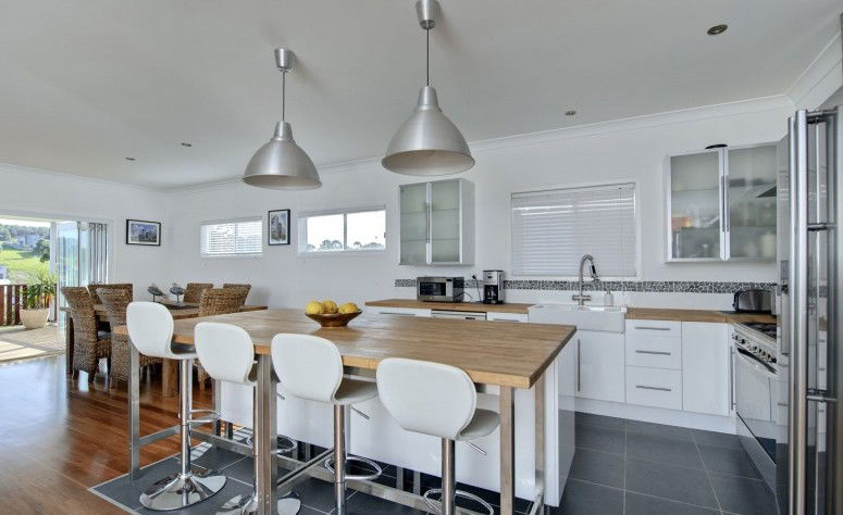 Gold Coast Beaches QLD Builder Search