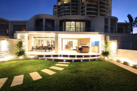 Atlas Building Queensland - Builder Search 2